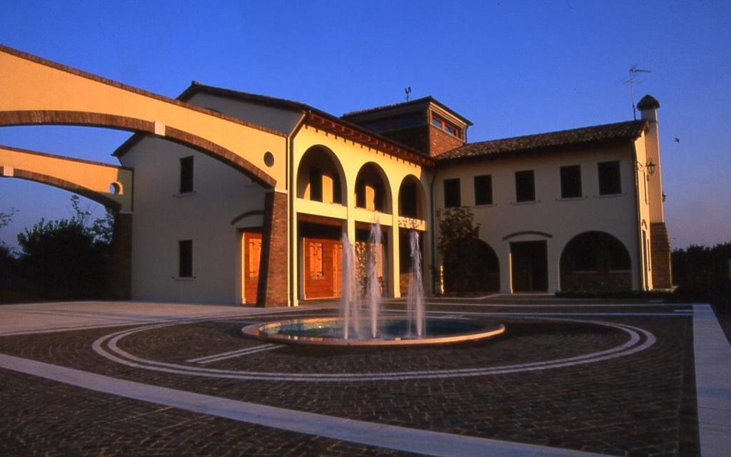 Agriturismo Due Torri Montebelluna Esterno foto
